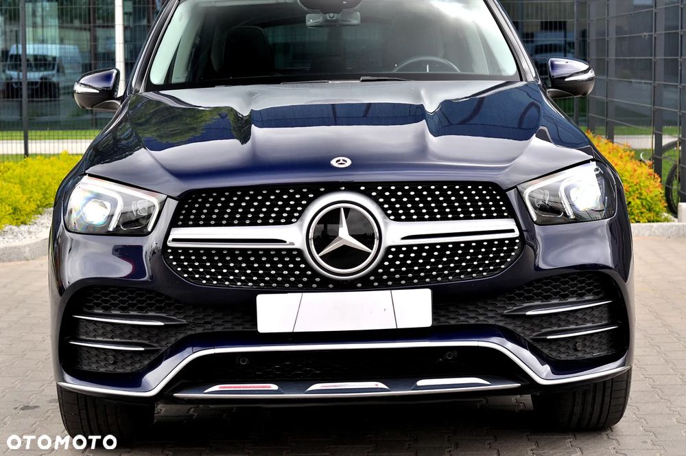 Mercedes-Benz GLE 300 d 4Matic 9G-TRONIC AMG Line - 2