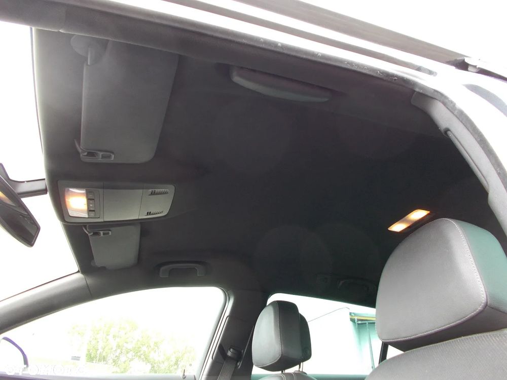 Opel Insignia 2.0 CDTI Cosmo ecoFLEX - 22