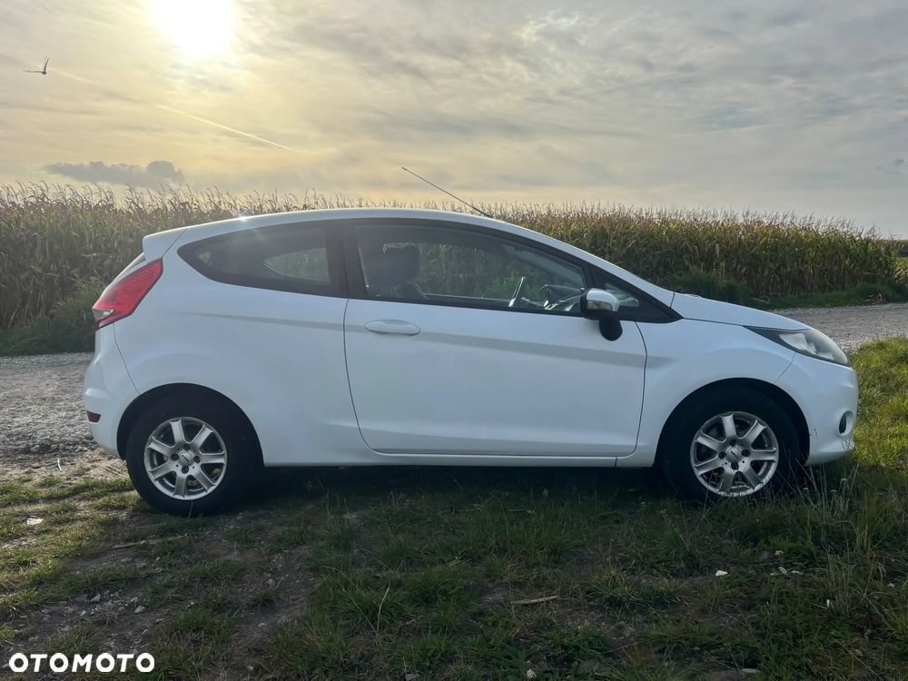 Ford Fiesta - 7