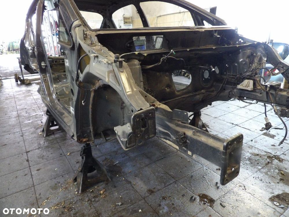 OPEL CORSA E PODŁUŻNICA PRAWA  Z190 - 2