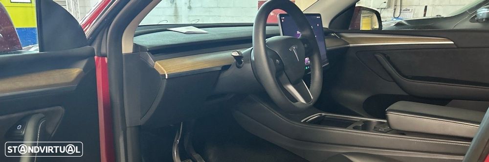 Tesla Model Y Long Range Tração Traseira Premium - 8