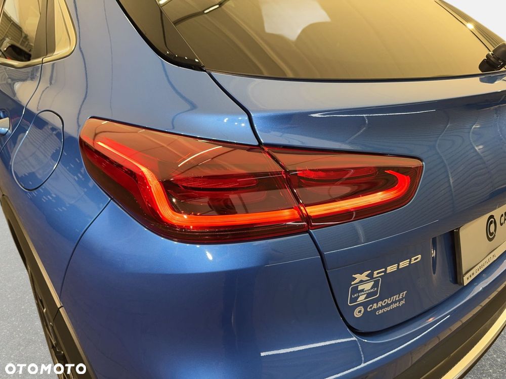 Kia XCeed - 12