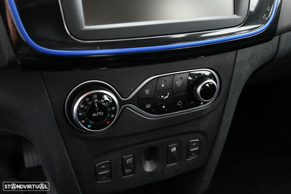 Dacia Sandero - 18