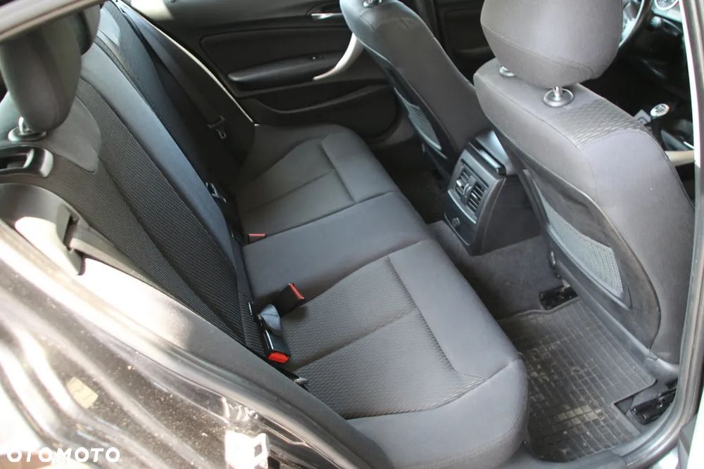 BMW Seria 1 116d EfficientDynamics Edition Urban Line - 17