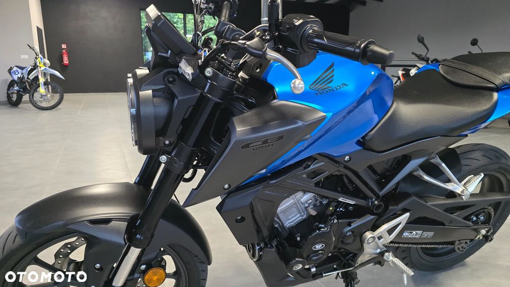 Honda CB - 3