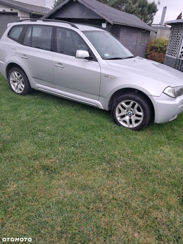 BMW X3 xDrive20i - 1