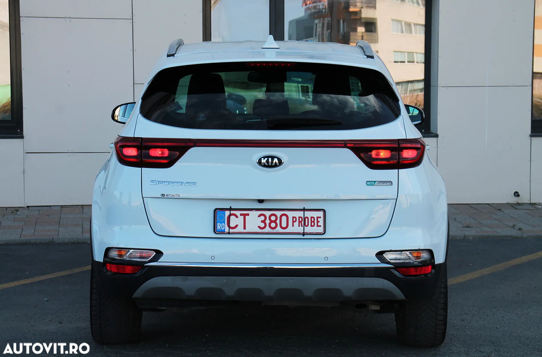 Kia Sportage 1.6 CRDI AWD Eco-Dynamics+ (48V M-H) DCT GT LINE - 4