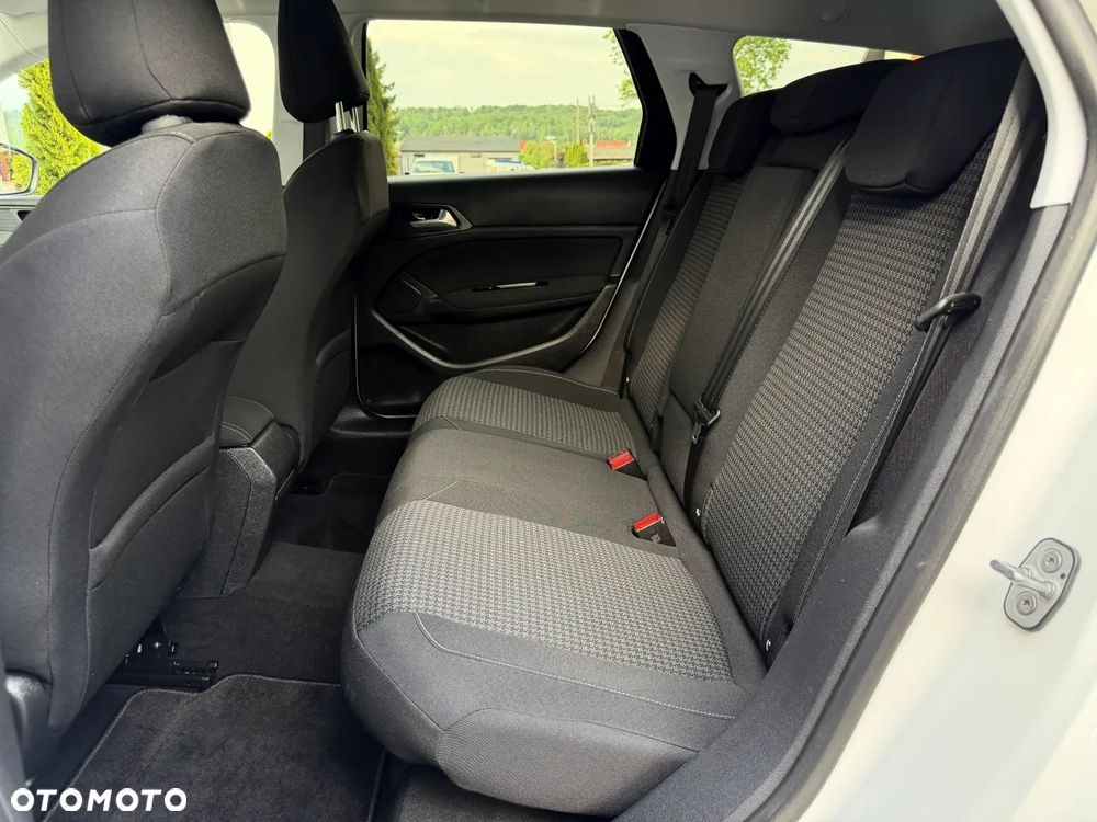 Peugeot 308 1.5 BlueHDi Allure Pack S&S EAT8 - 21