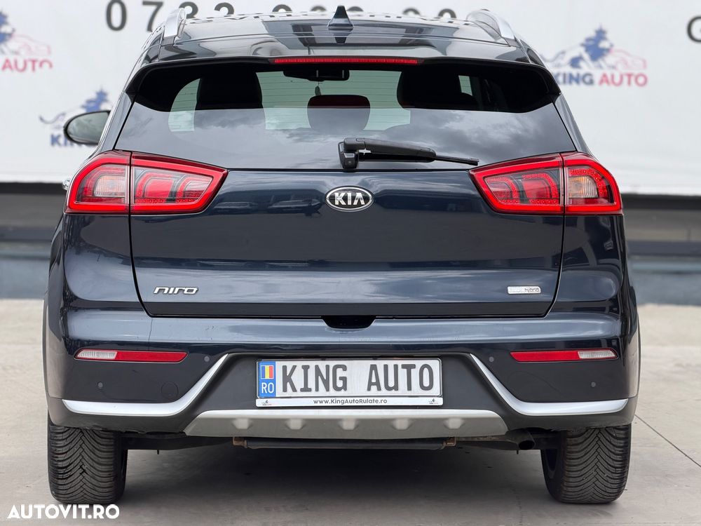 Kia Niro 1.6 GDI 2WD Aut. Spirit - 37
