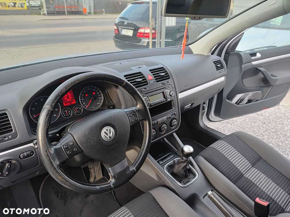 Volkswagen Golf 1.6 United - 18