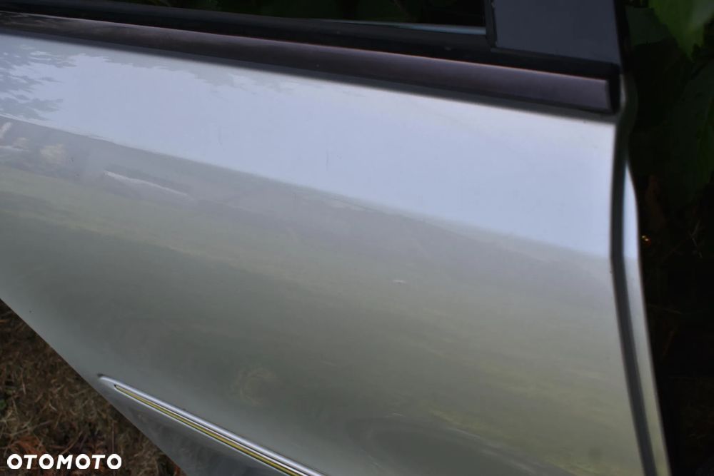 MERCEDES W211 KOMBI DRZWI TYLNE PRAWE TYŁ 775 ORYGINAŁ - 10