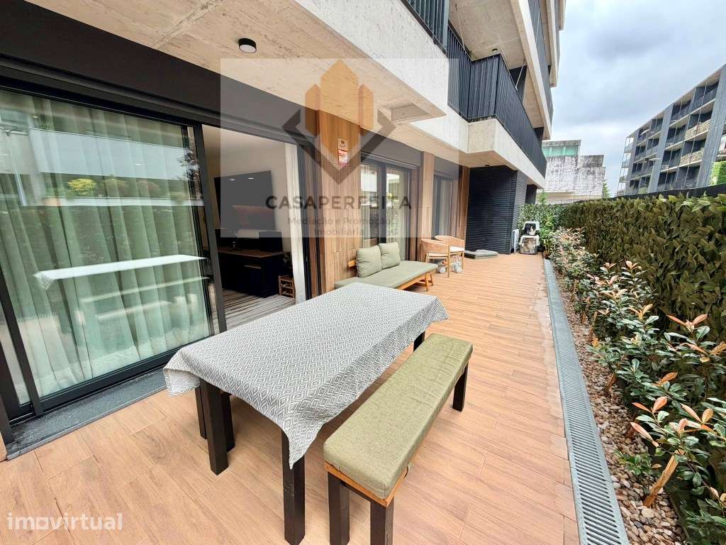 Fabuloso T2 Como Novo com Terraço e Lugar de Garagem - Candal - Vista 6