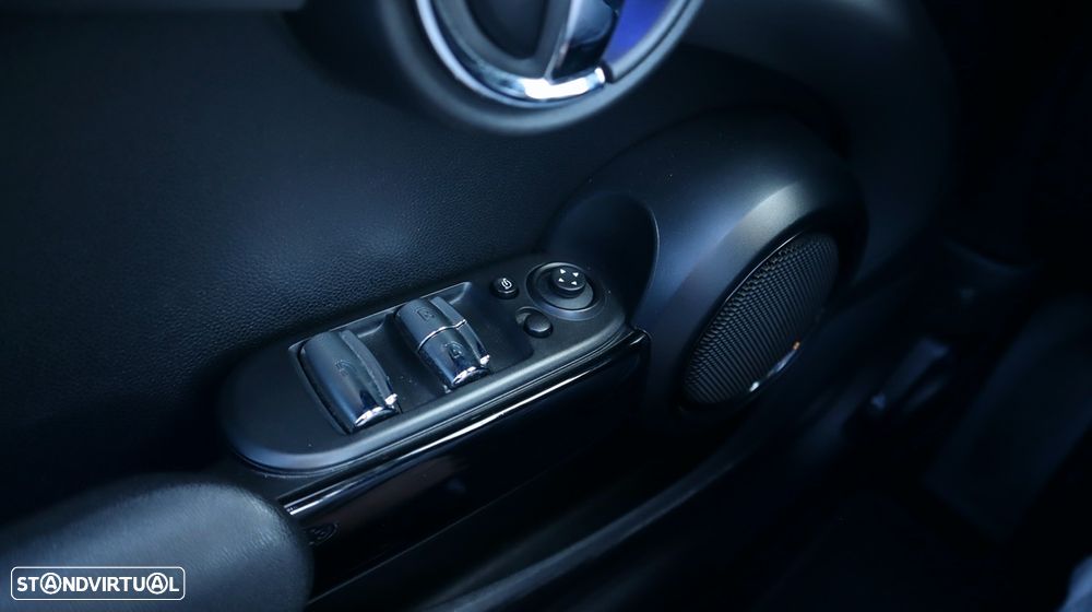 MINI Cabrio Cooper - 51