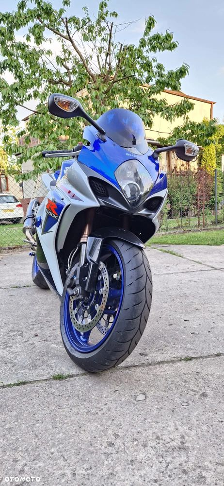 Suzuki GSX-R - 17