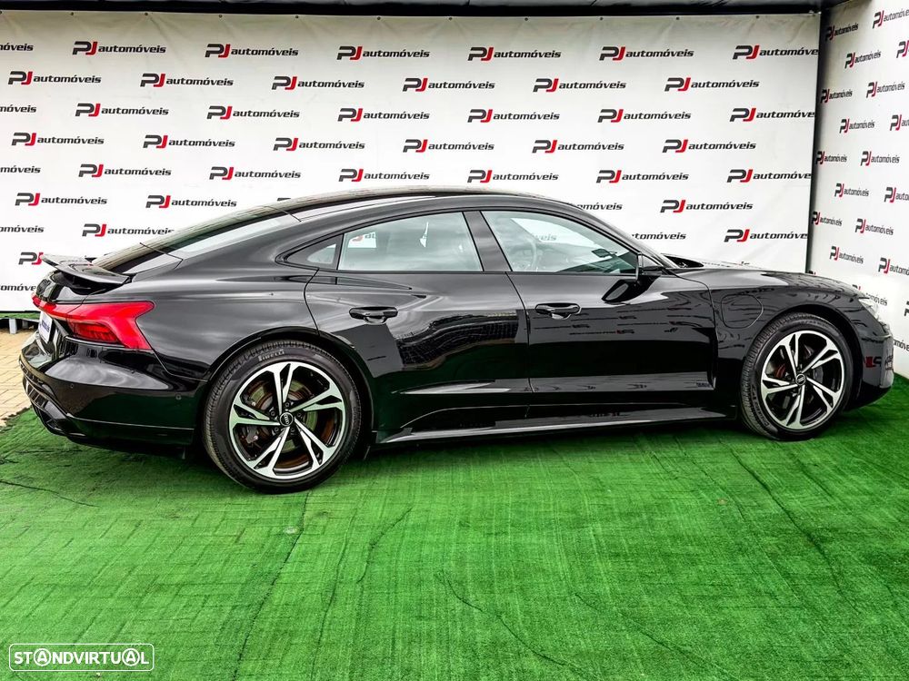 Audi e-tron GT quattro - 9