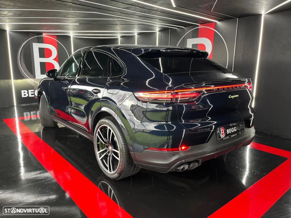 Porsche Cayenne Coupé E-Hybrid - 19