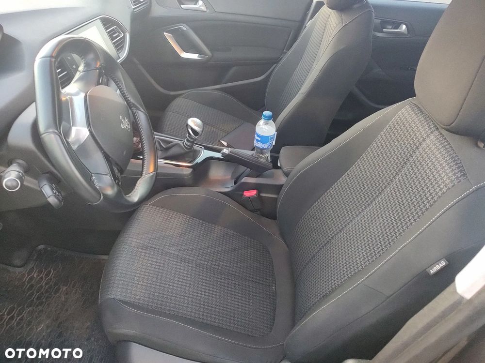 Peugeot 308 2018