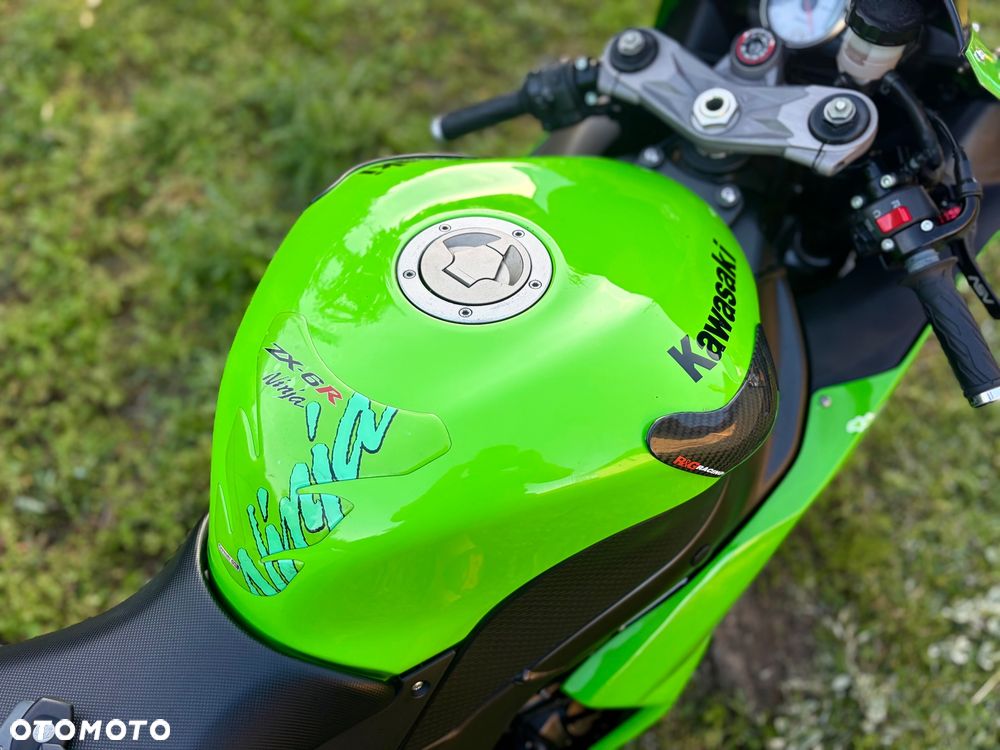 Kawasaki Ninja - 9