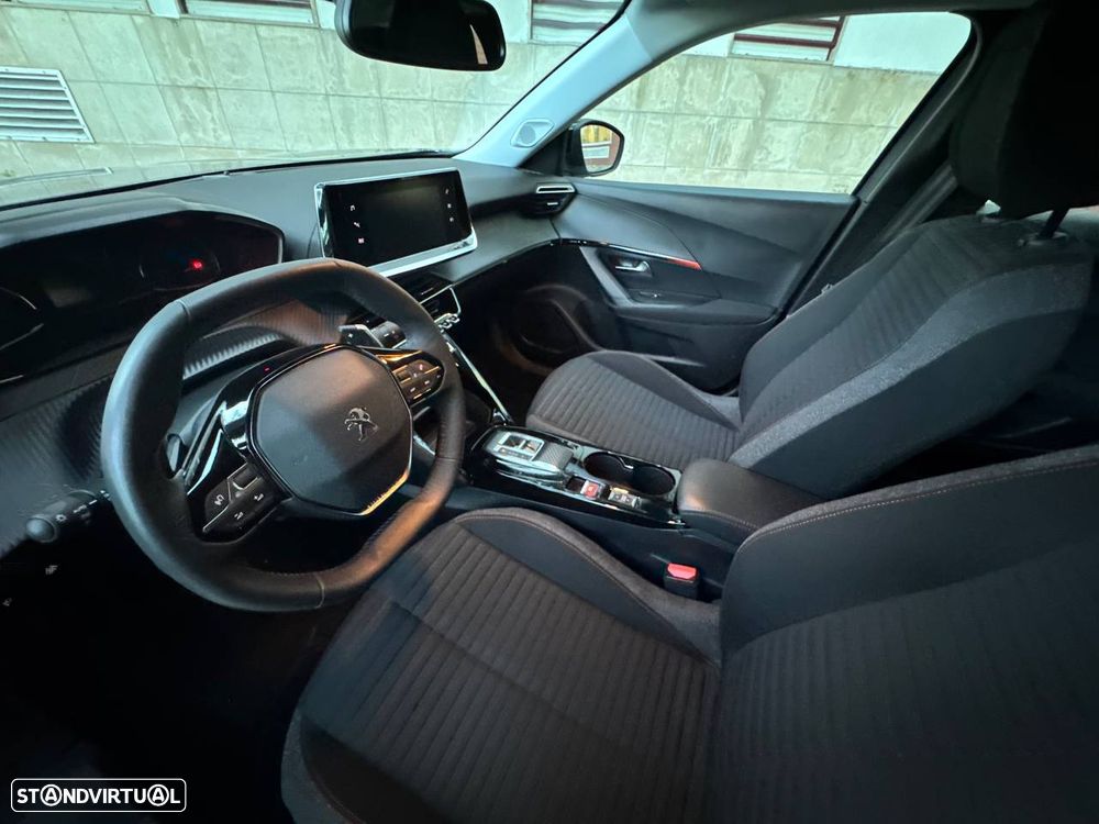 Peugeot 2008 PureTech 130 EAT8 Active Pack - 6