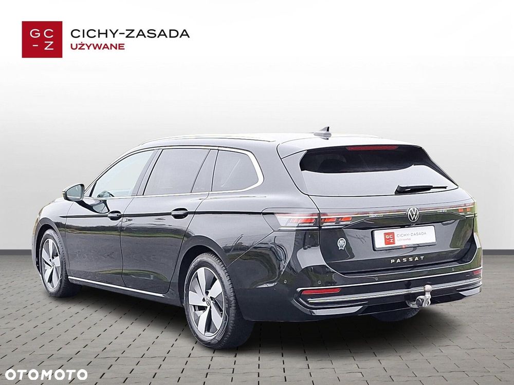 Volkswagen Passat Variant - 7