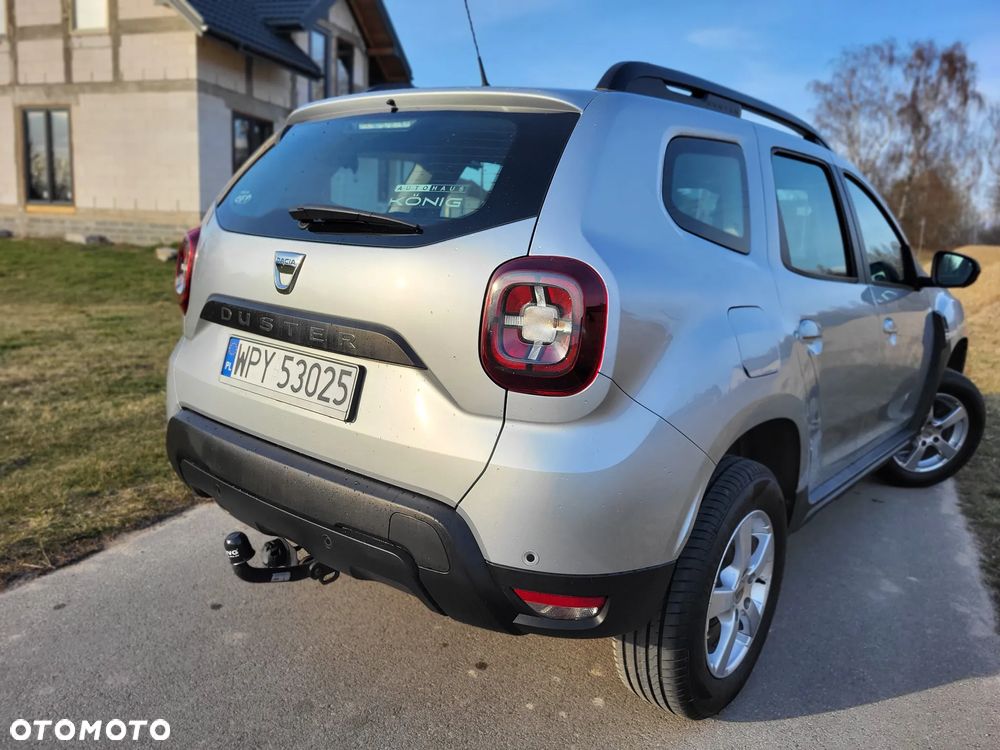 Dacia Duster 1.6 SCe Essential - 10