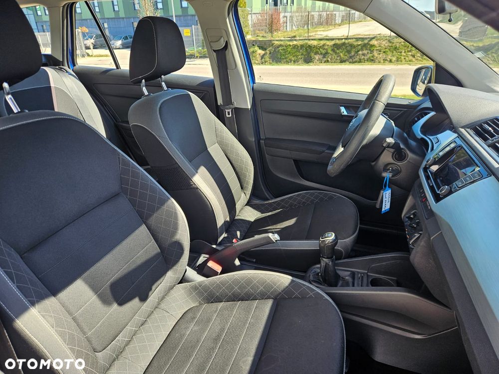 Skoda Fabia - 8