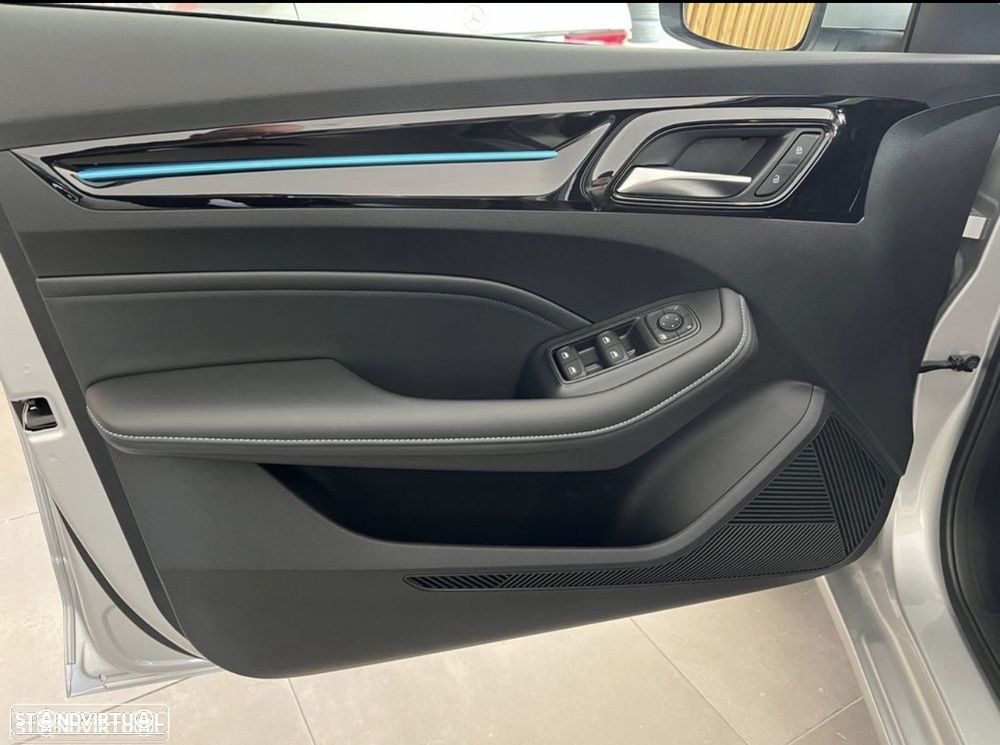 MG MG5 5 Maximal Comfort - 11