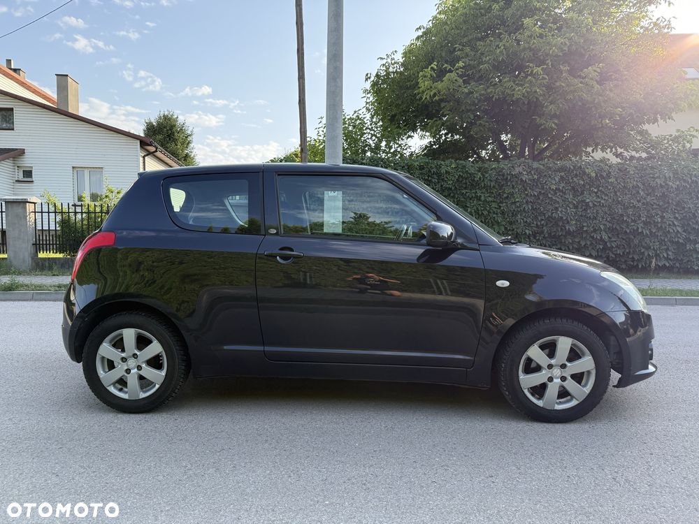 Suzuki Swift - 6