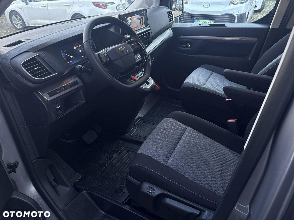Toyota Proace Verso - 11