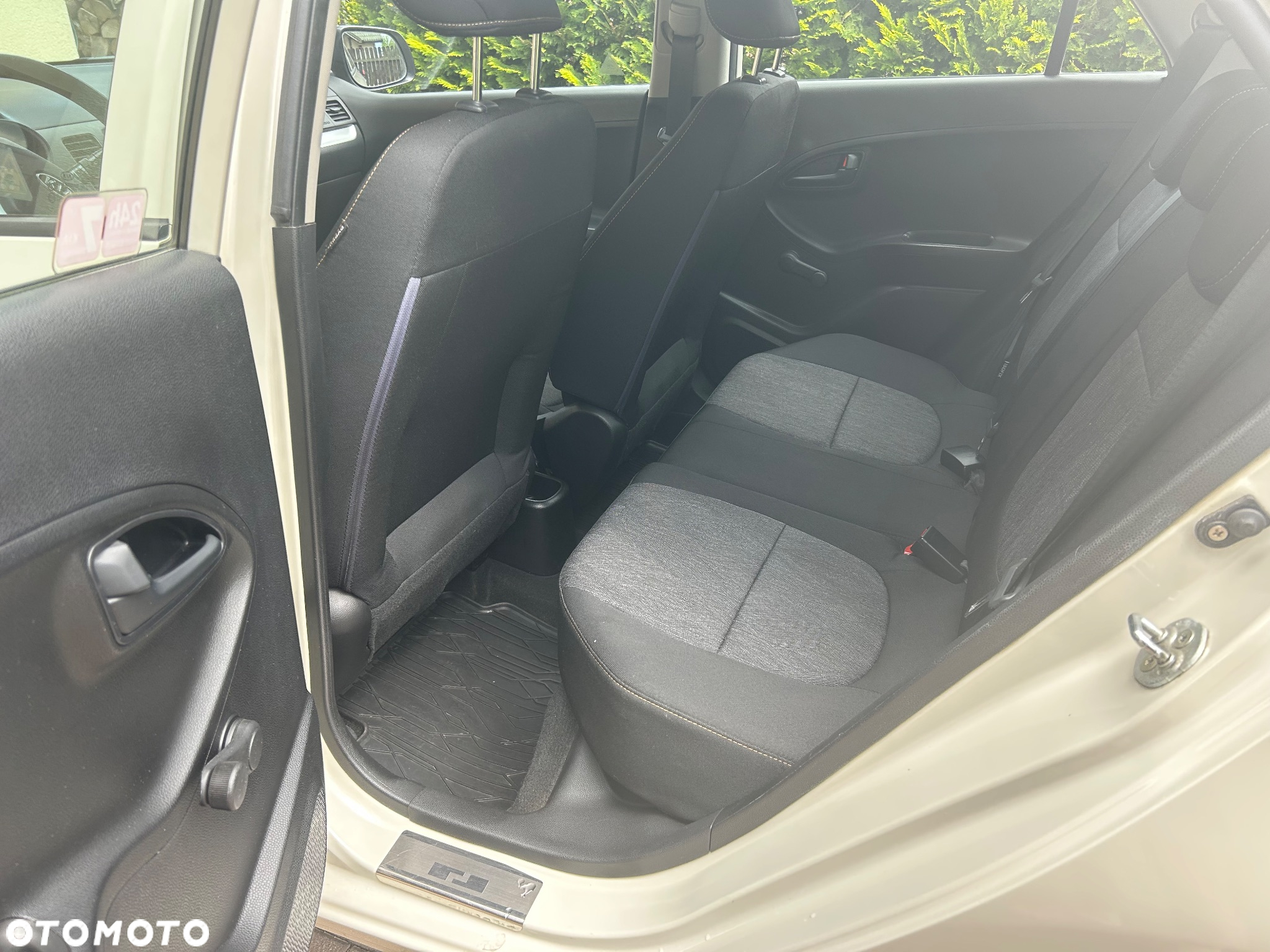 Kia Picanto - 12
