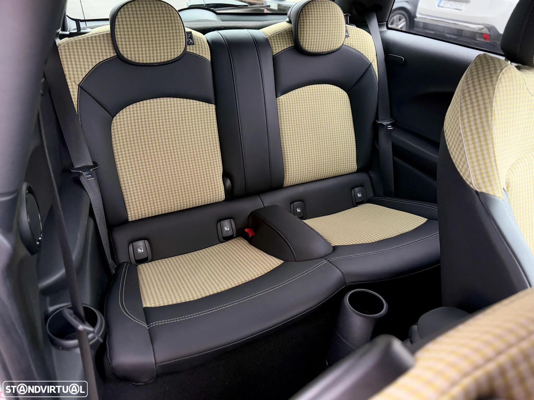 MINI 3 Portas Cooper SE Resolute Edition - 16