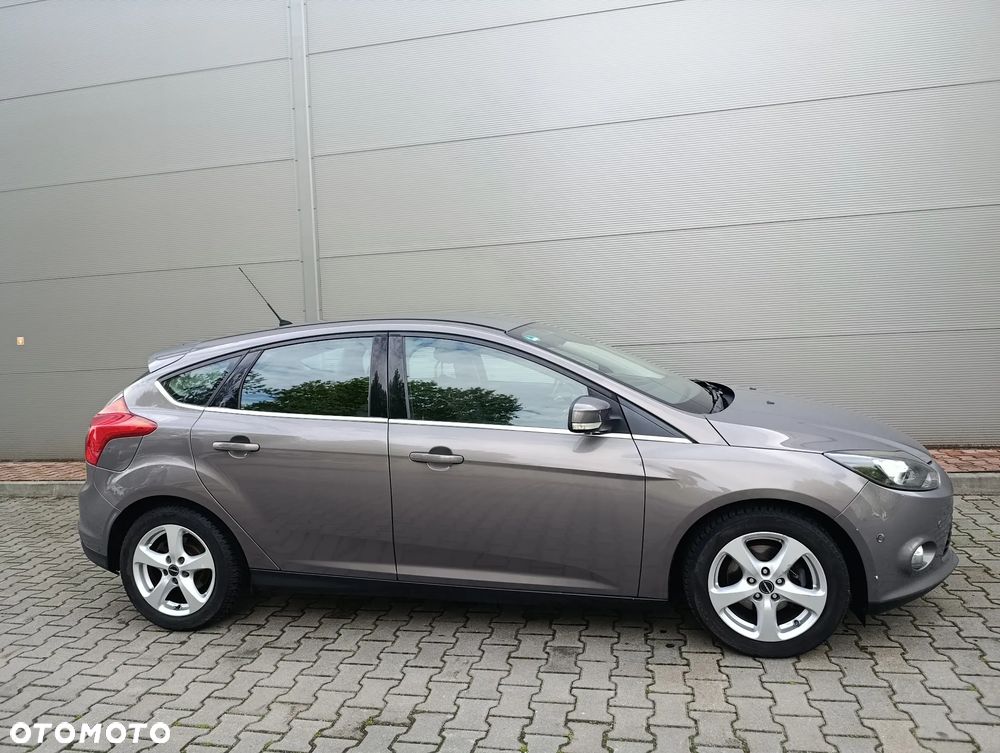 Ford Focus 1.0 EcoBoost STart-Stopp-System TITANIUM - 6