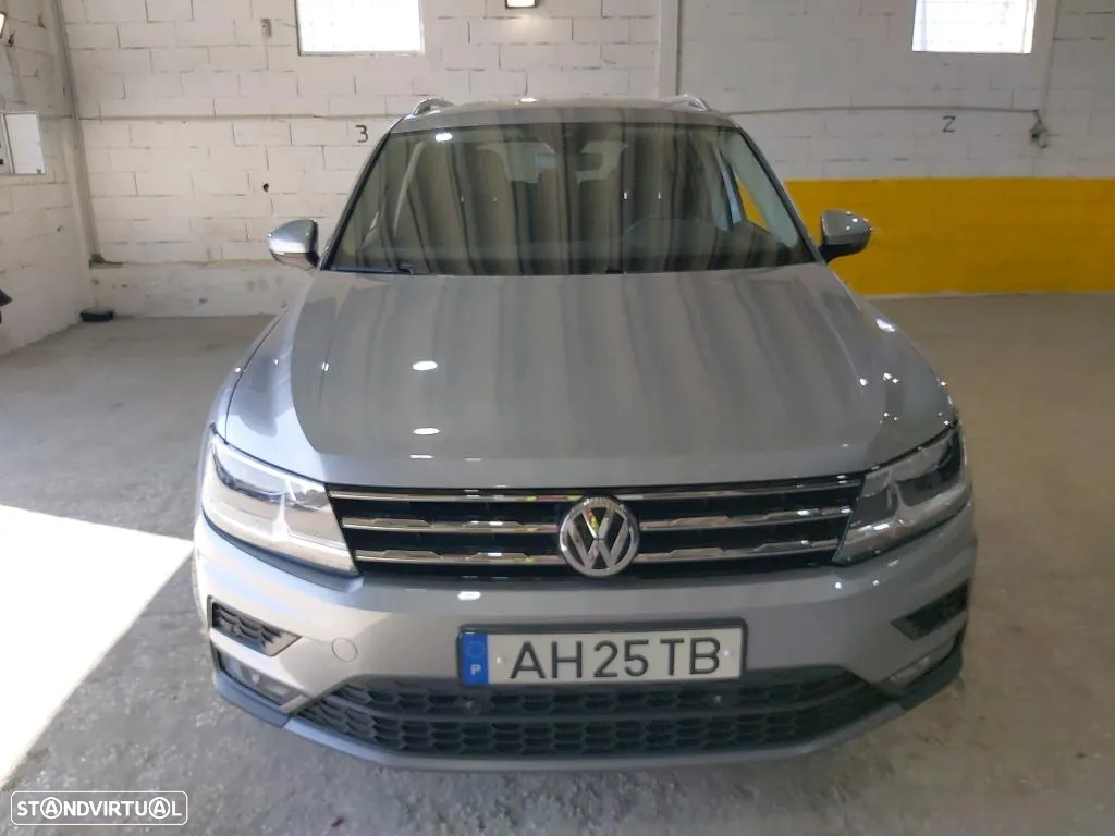 VW Tiguan Allspace 2.0 TDI Confortline DSG - 4