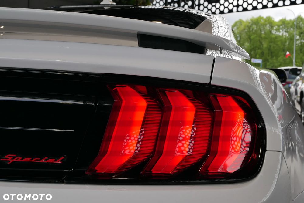 Ford Mustang 5.0 V8 Mach 1 - 34