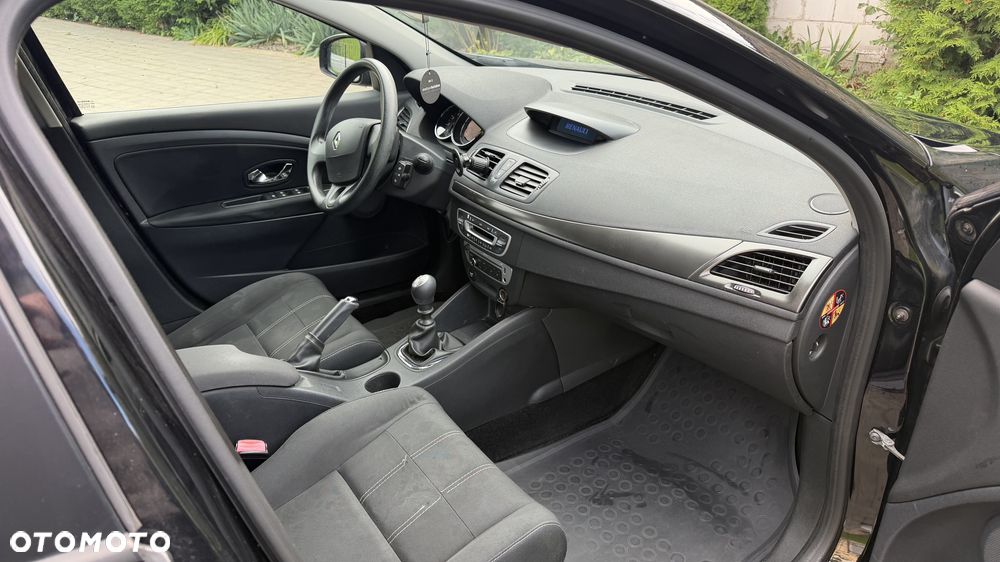 Renault Megane 1.5 dCi Dynamique - 2