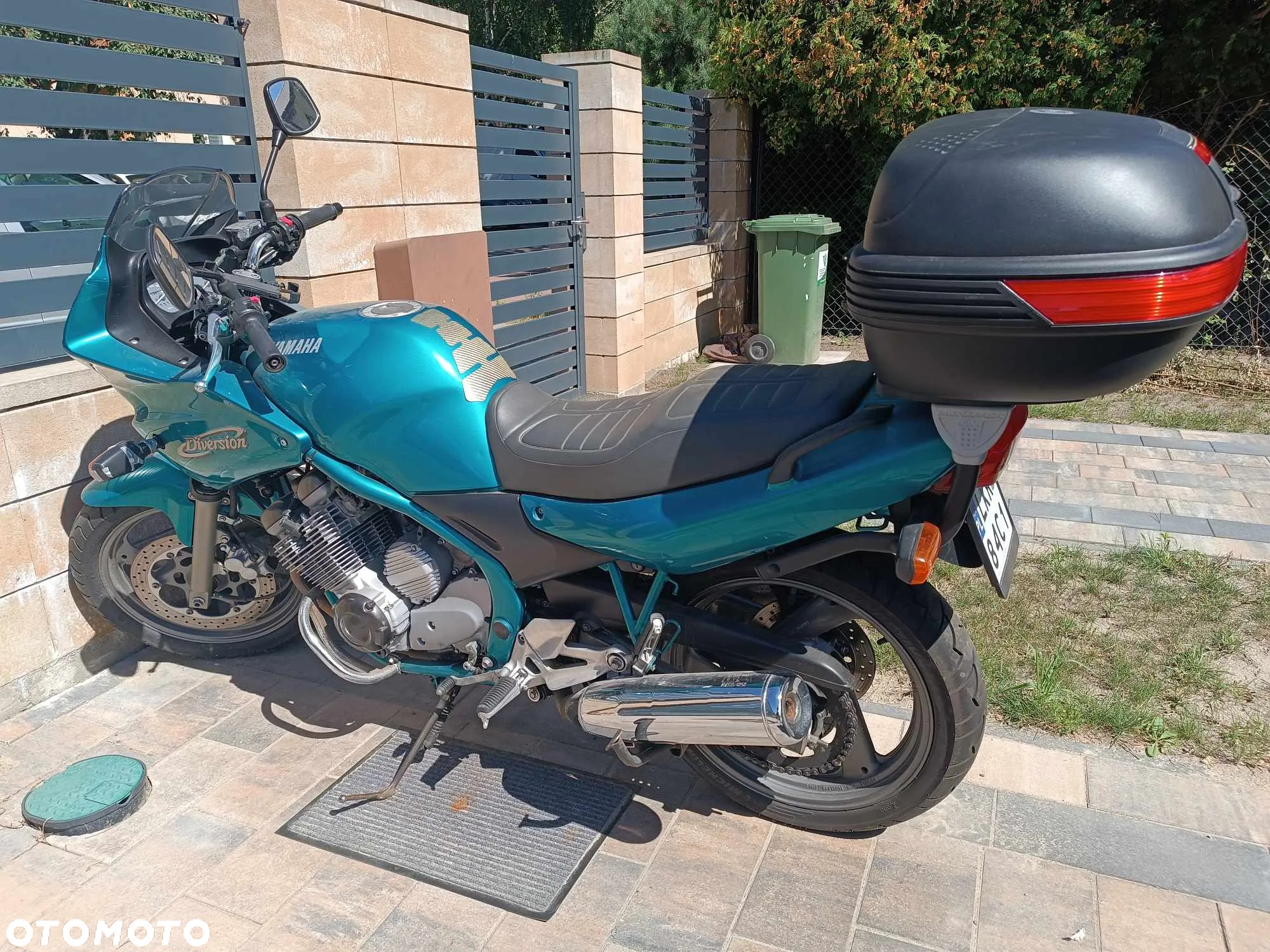 Yamaha XJ - 2