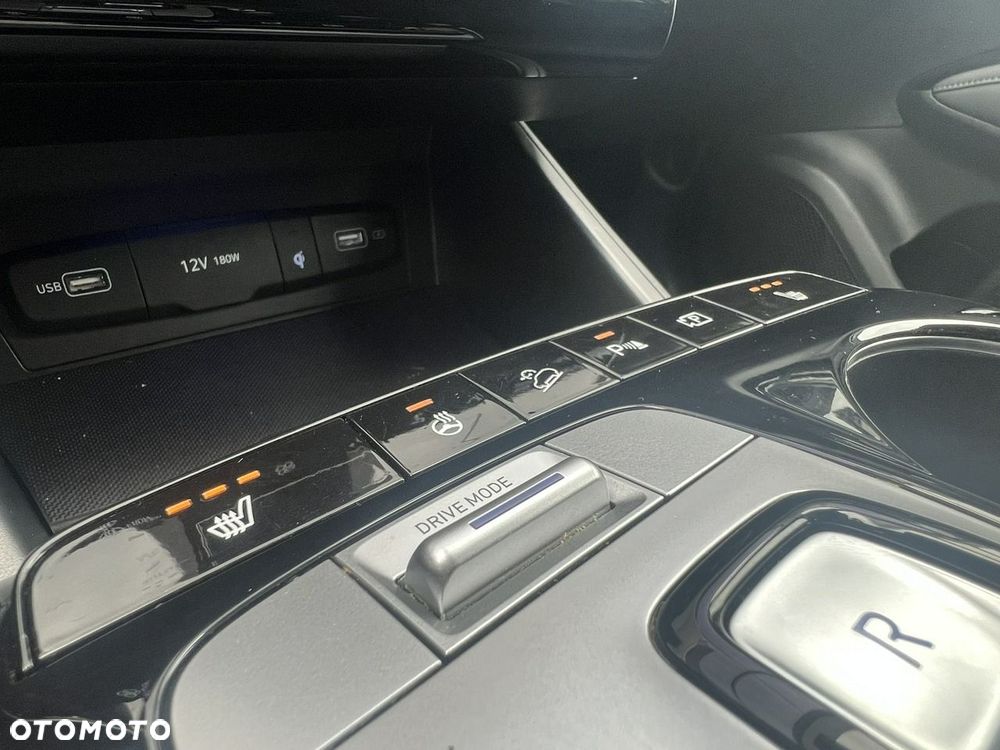 Hyundai Tucson 1.6 T-GDi HEV Executive 2WD - 21