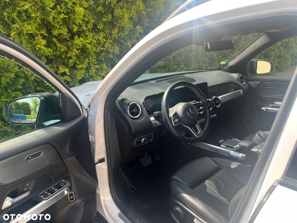 Mercedes-Benz GLB - 5