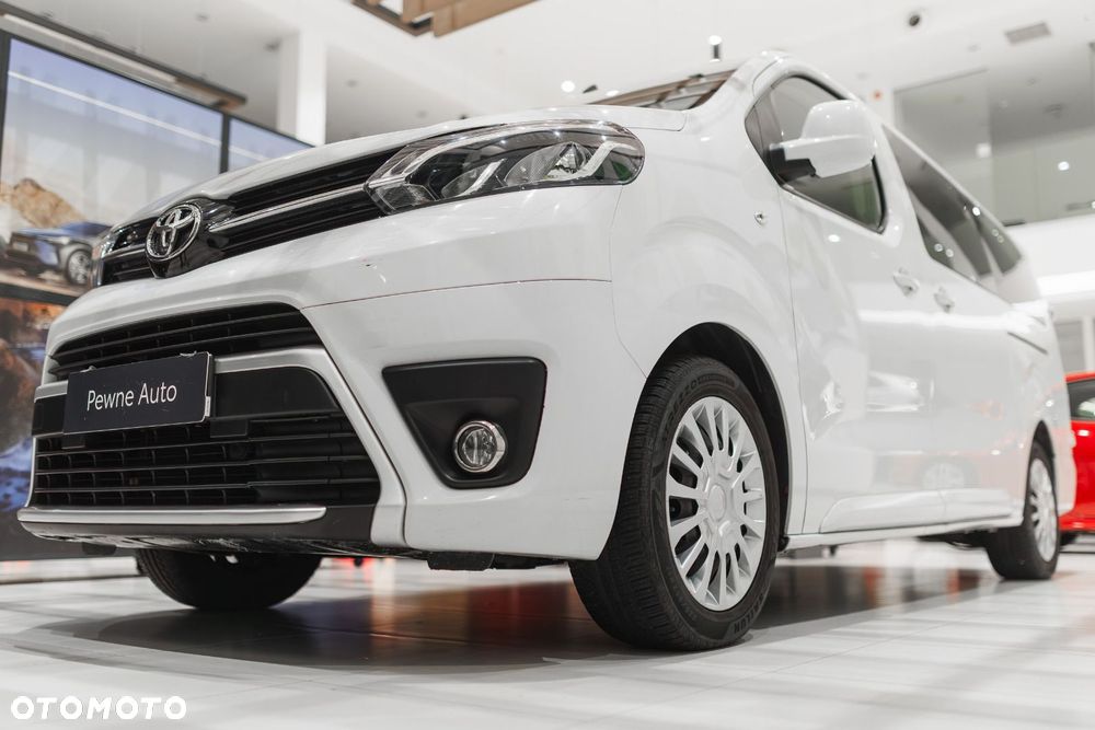 Toyota Proace Verso 2.0 D4-D Long Business - 16