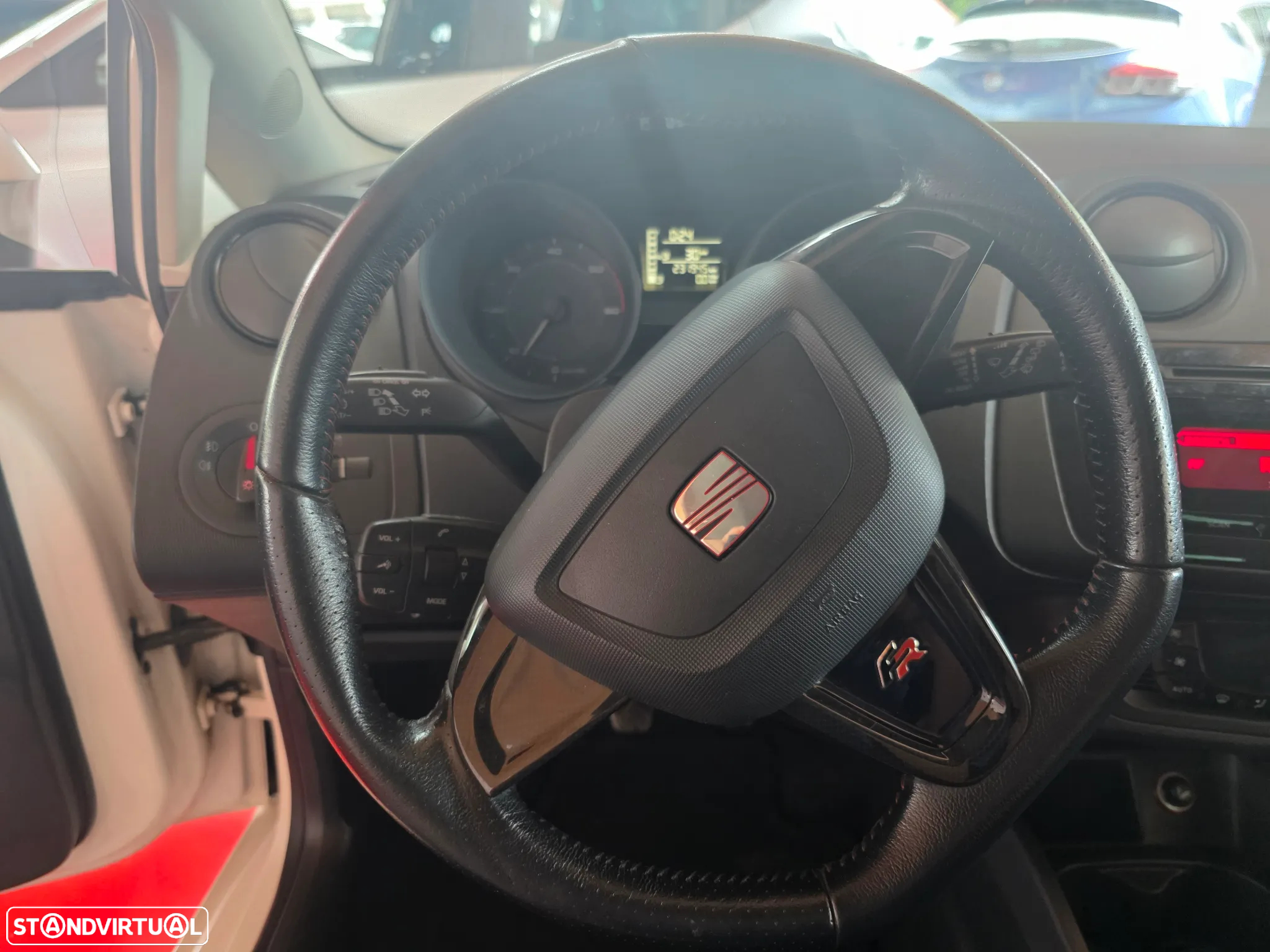 SEAT Ibiza SC 2.0 TDi FR - 13