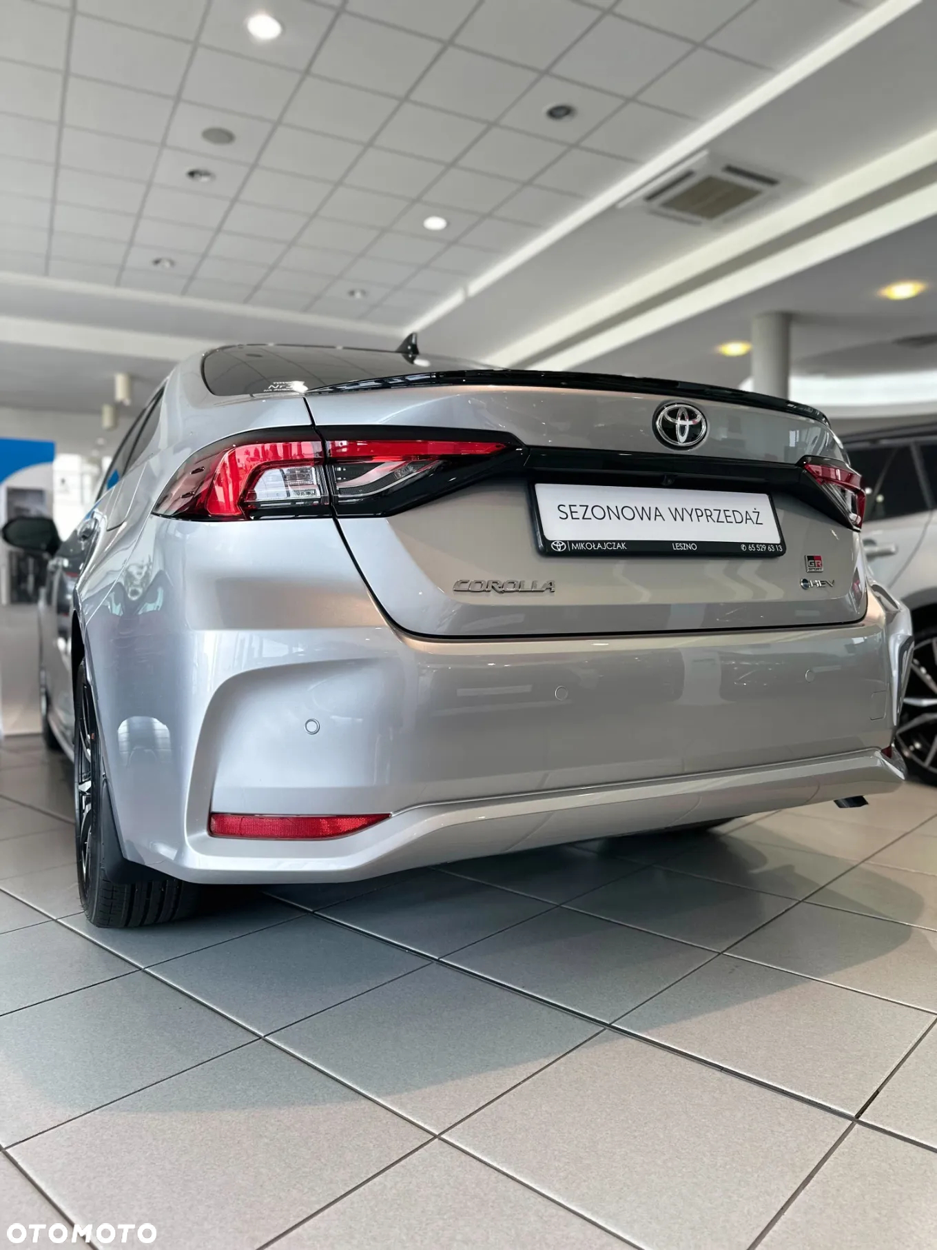 Toyota Corolla 1.8 Hybrid GR Sport Dynamic - 4