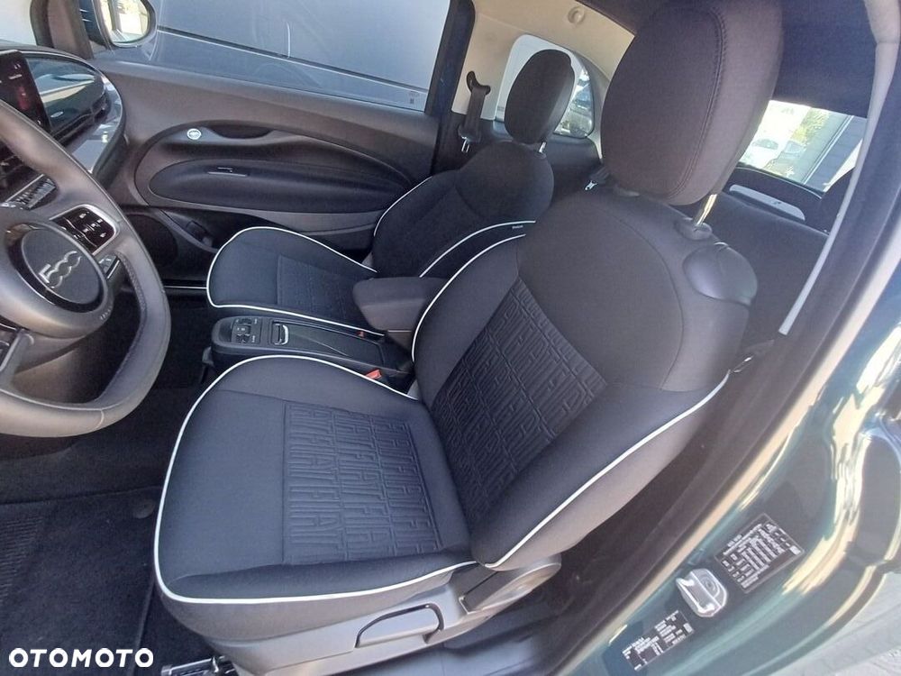 Fiat 500e - 11