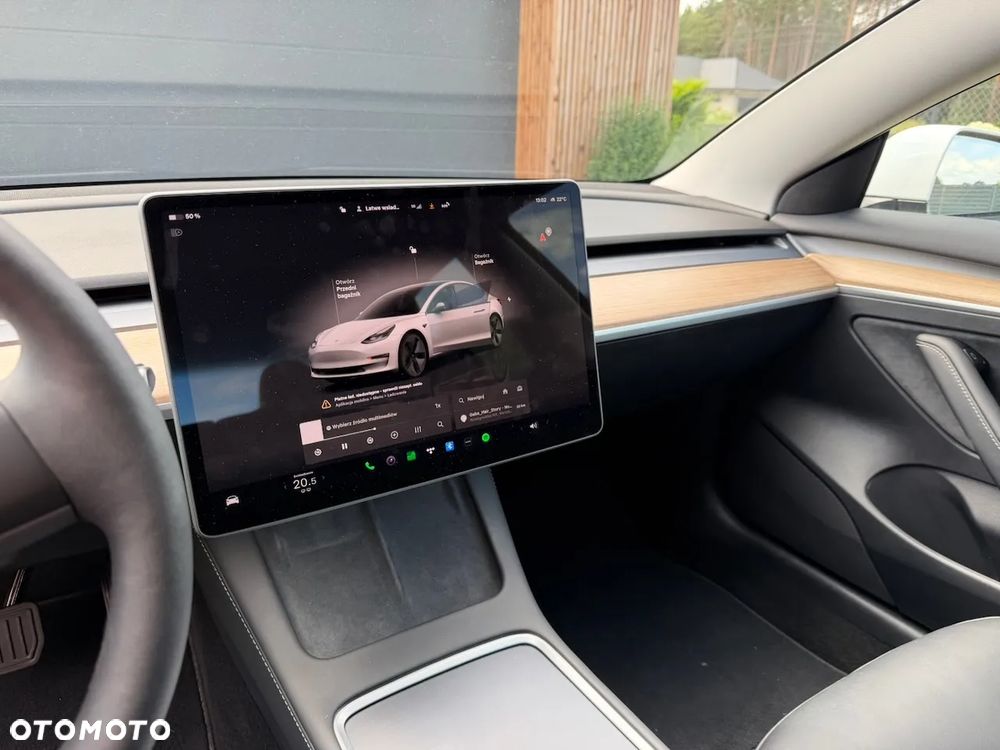 Tesla Model 3 Standard Range Plus - 8