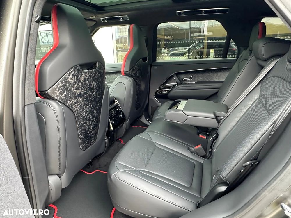 Land Rover Range Rover Sport - 16