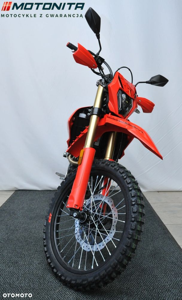 QJMOTOR COV 125X - 6