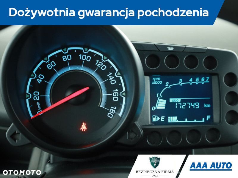 Chevrolet Spark - 10
