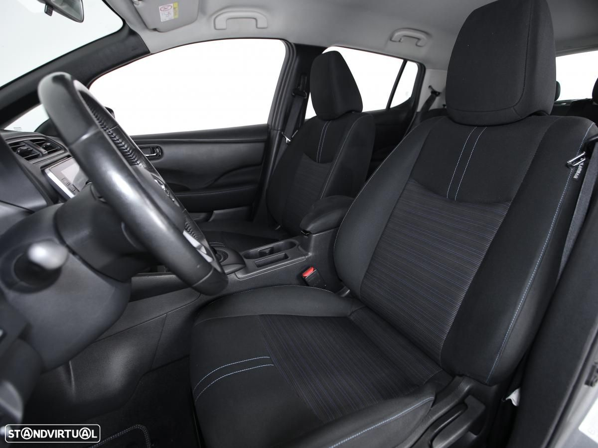 Nissan Leaf - 7