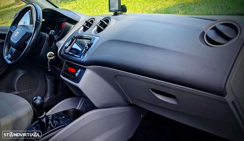 SEAT Ibiza 1.6 TDI FR - 7