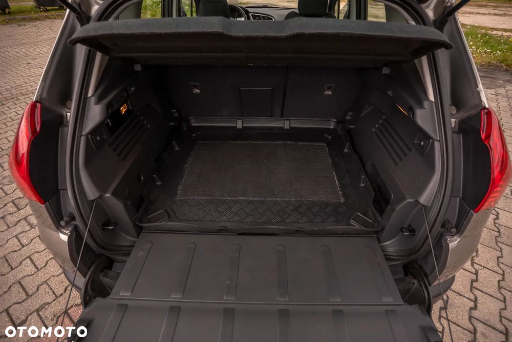 Peugeot 3008 120 VTi Tendance - 20
