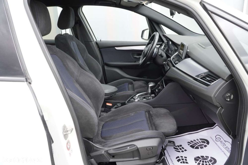 BMW Seria 2 220d xDrive Sport-Aut M Sport - 13